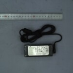 ADAPTOR AD-4019A, 19VDC,2.1A